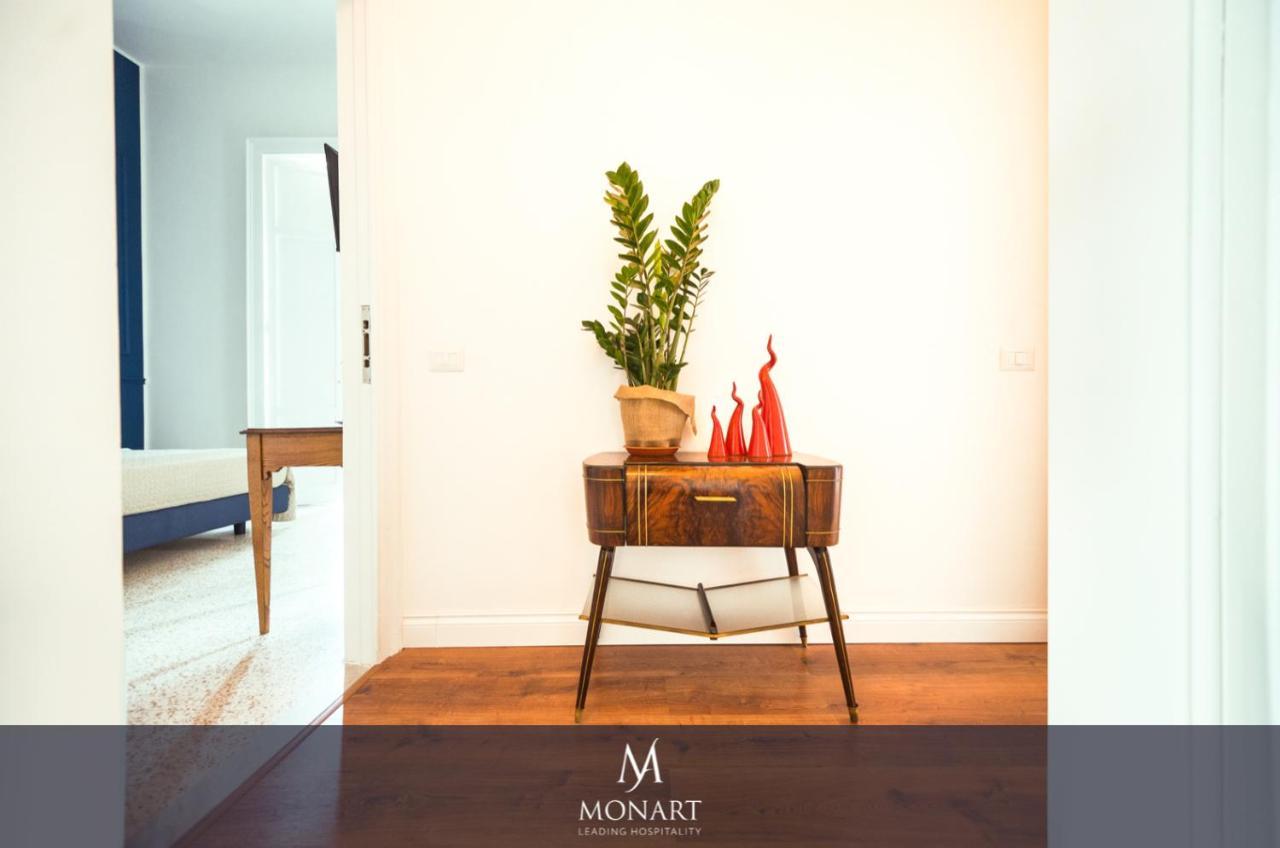 Monart Hospitality Cavour Bed and Breakfast Napoli Eksteriør billede